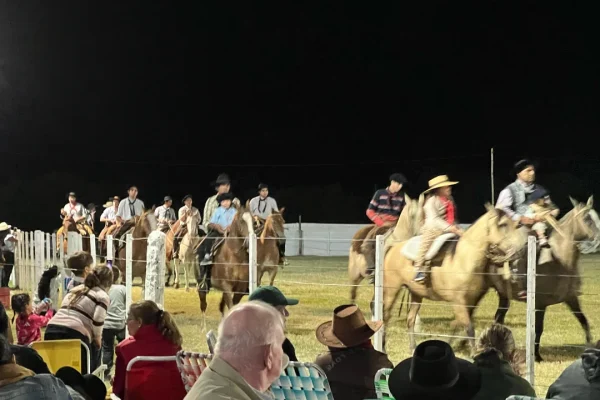 Festival de Jineteada y Folklore